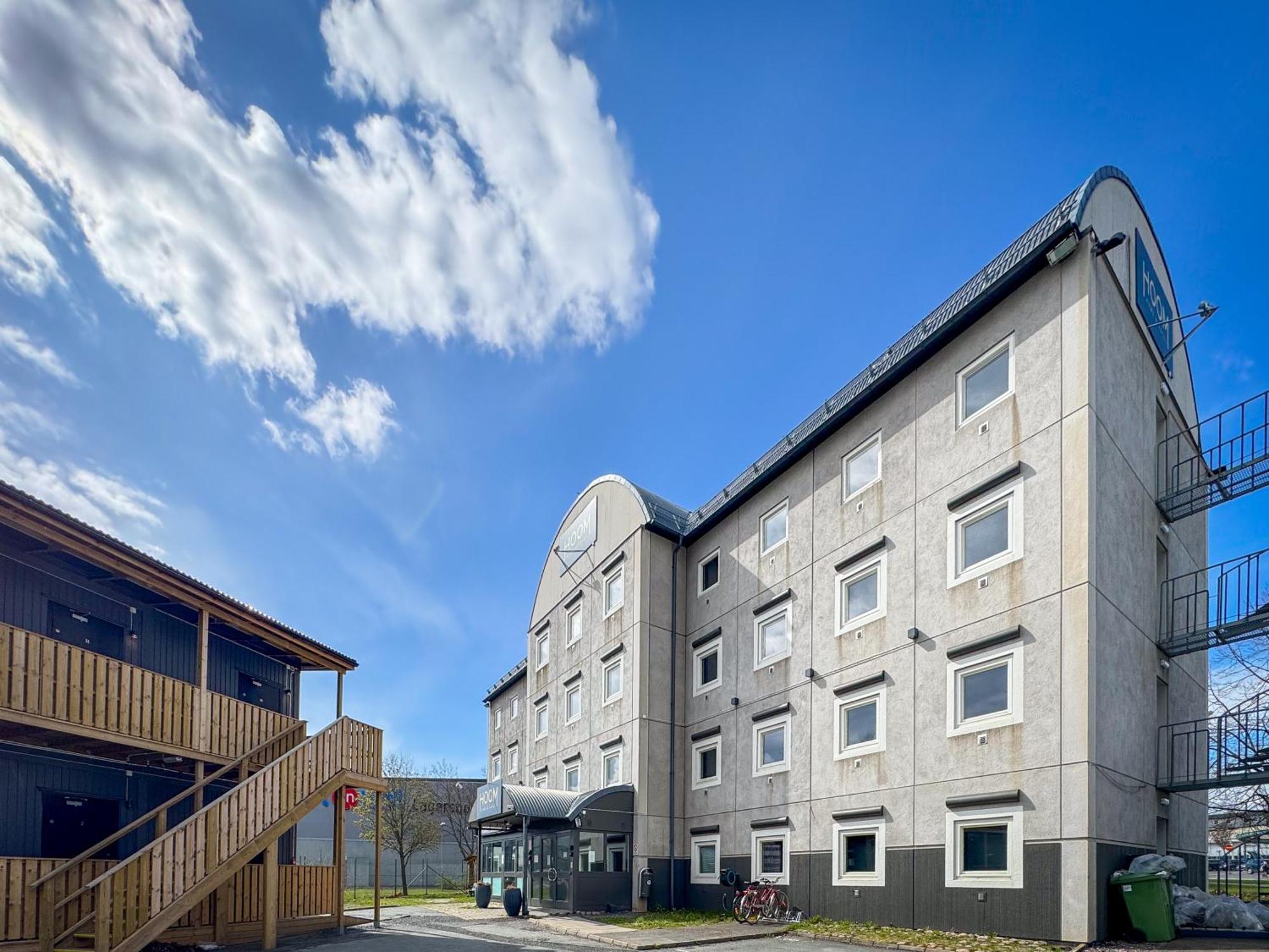 Joenkoeping Hotel Apartments Экстерьер фото