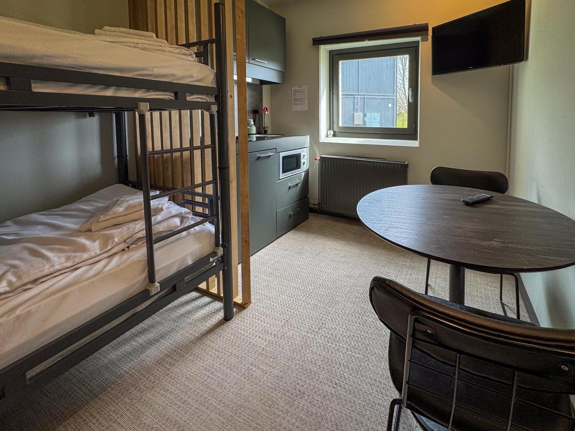 Joenkoeping Hotel Apartments Экстерьер фото