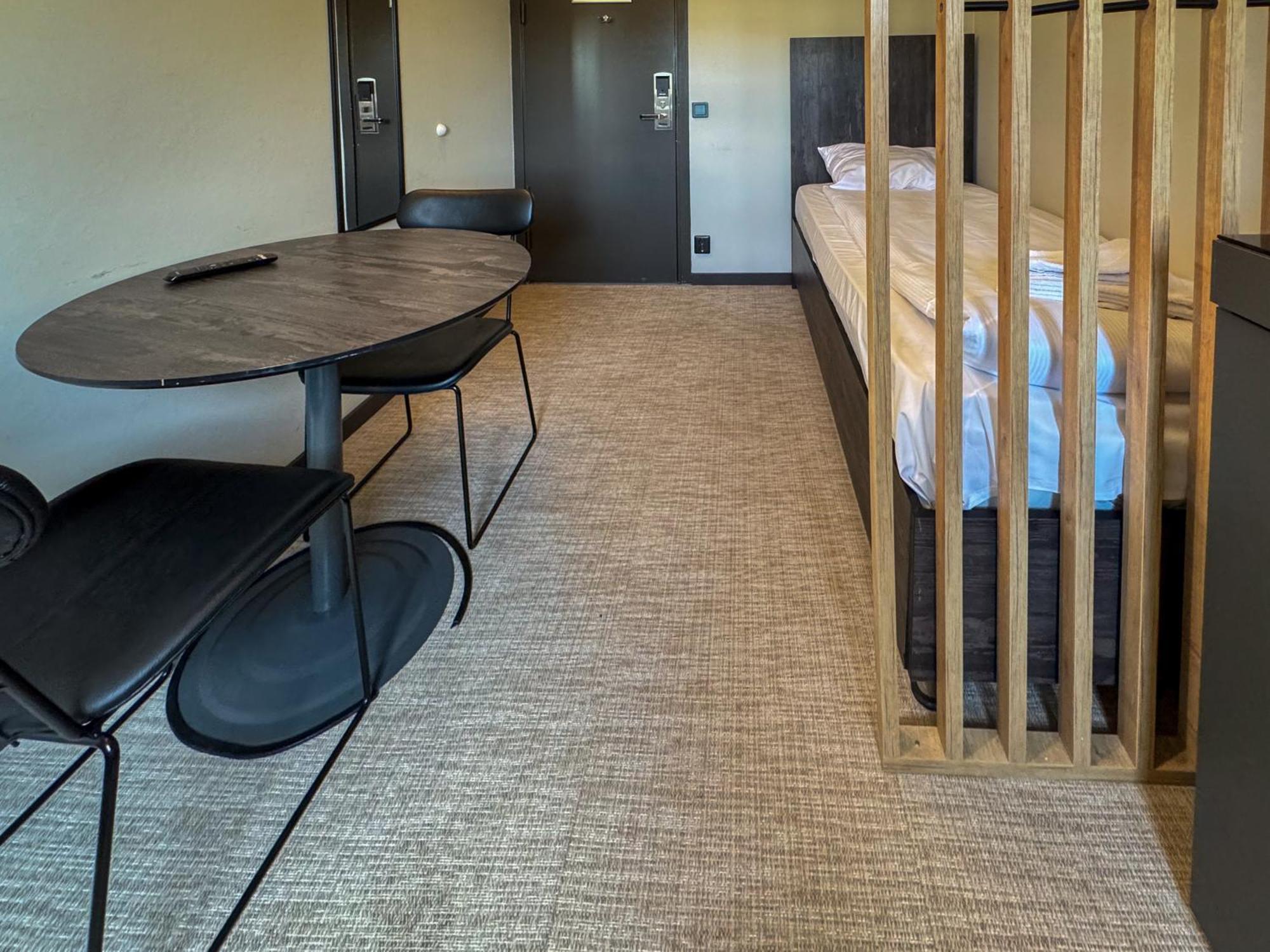 Joenkoeping Hotel Apartments Экстерьер фото