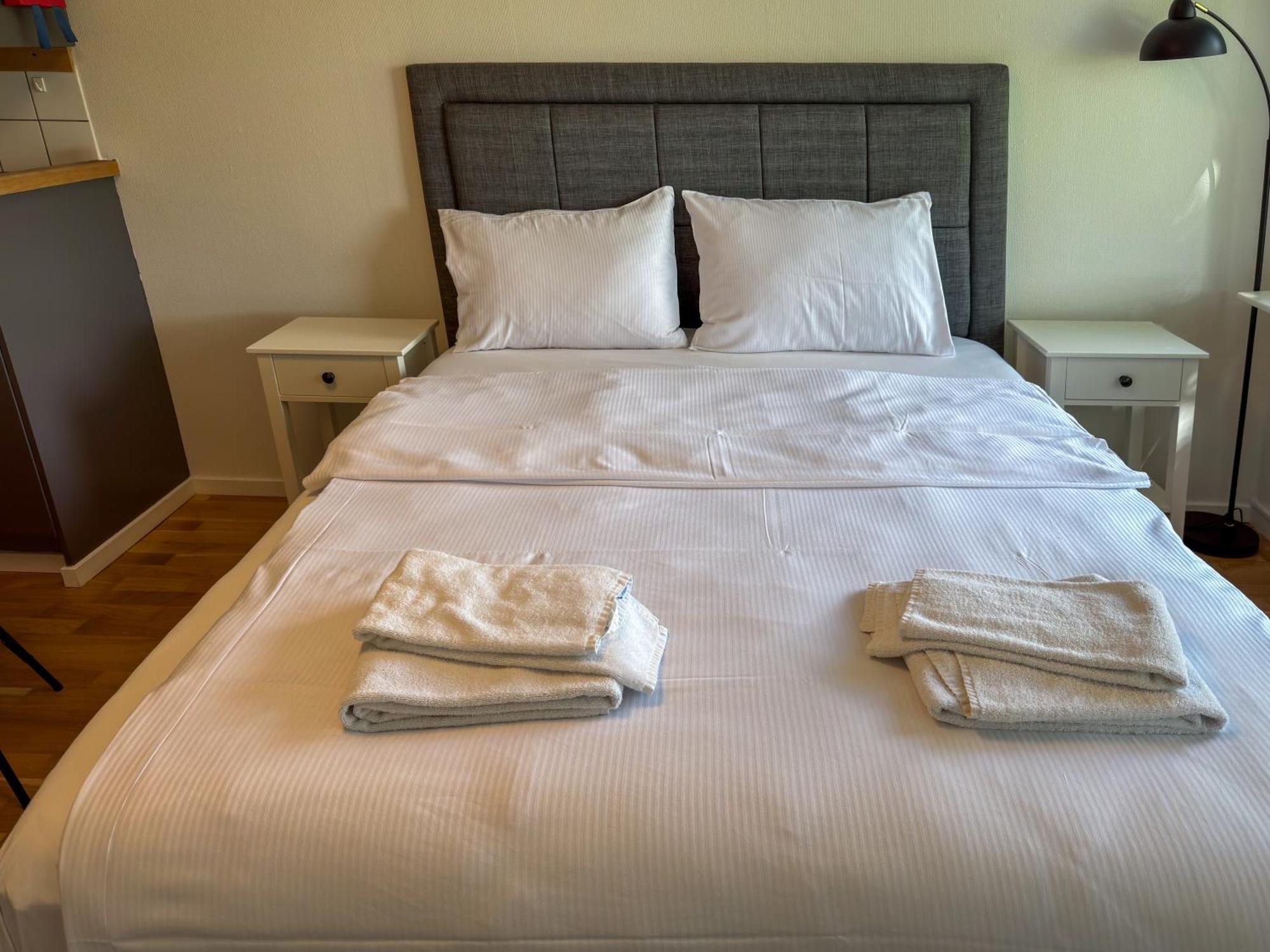 Joenkoeping Hotel Apartments Экстерьер фото